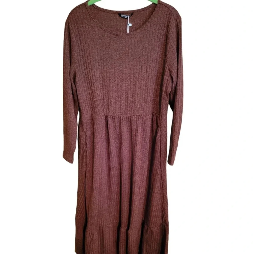 Brown long sleeve dress